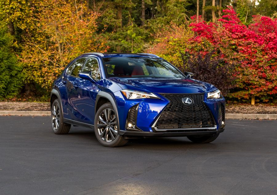  Lexus UX200 F-Sport 2018 года  (NA) (фото 34 из 40)